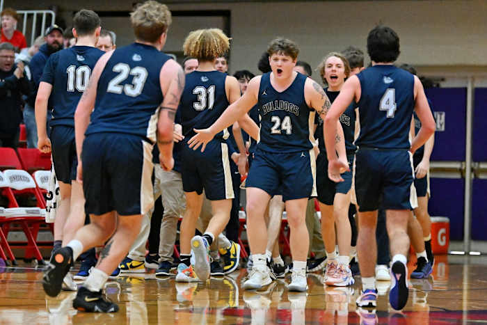 a Woodburn West Albany 5A Oregon boys basketball quarterfinal 2024 Leon Neuschwander 36